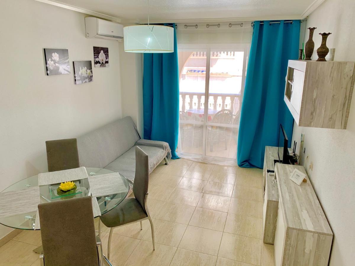Apartamento Felix De La Fuente Torrevieja Dış mekan fotoğraf