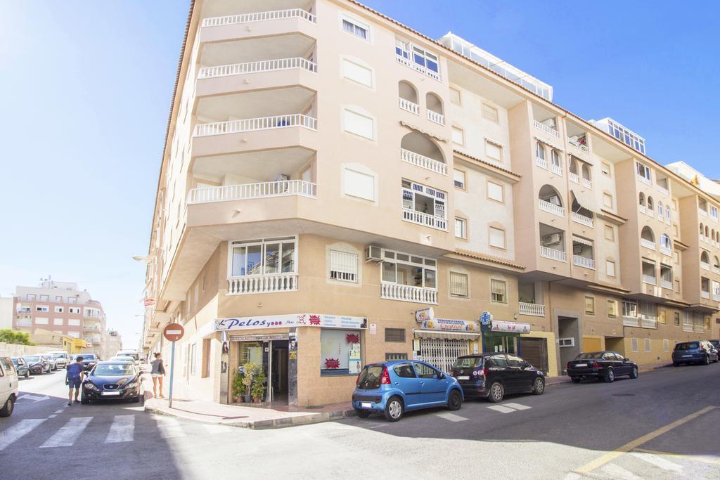 Apartamento Felix De La Fuente Torrevieja Dış mekan fotoğraf